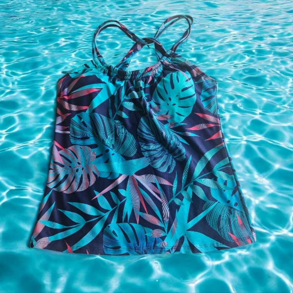 Tropical Leaf Print Tankini Crisscross Straps Size MED NWT Blue Tones By N